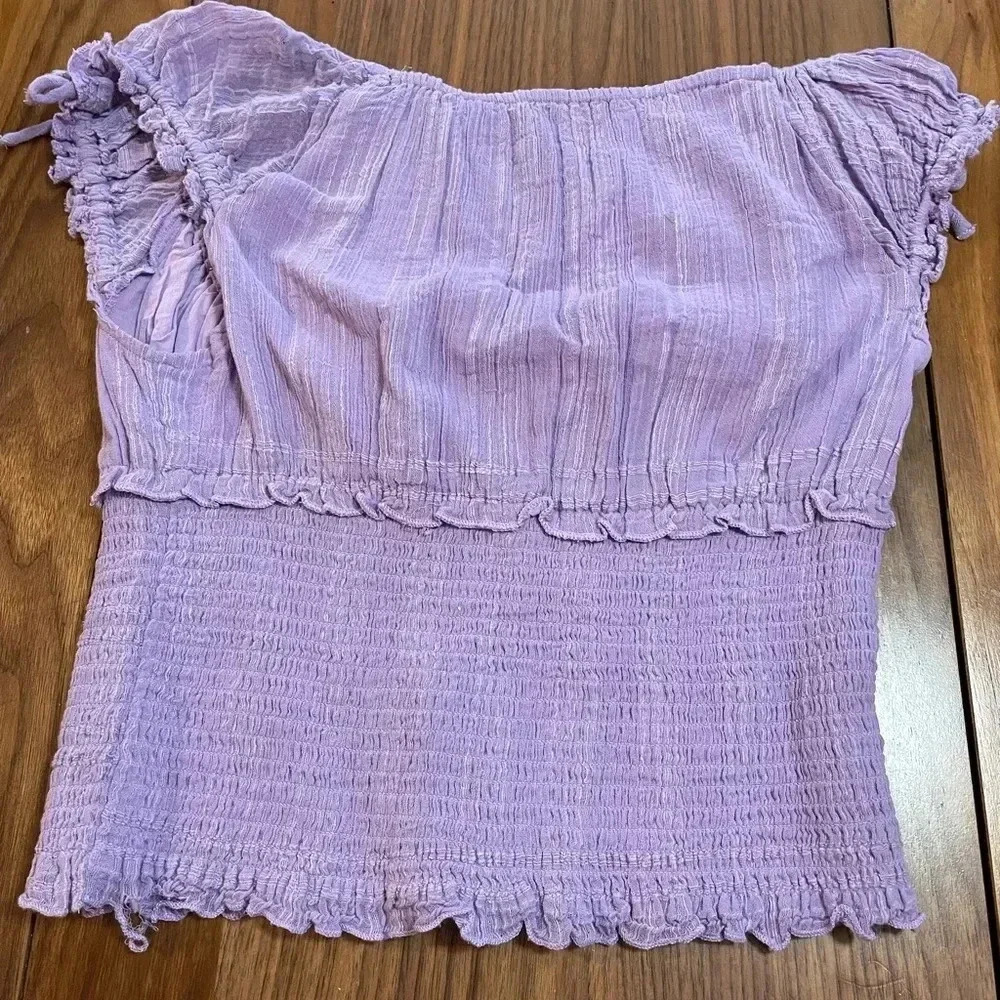 Bdg‎ Urban Outfitters Nova Cap Sleeve Smocked Blouse In Lilac - Picture 4 of 4